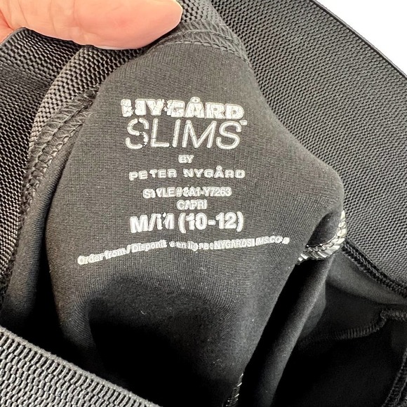 Peter Nygard Slims Black Capri Pants SZ M - Picture 7 of 8